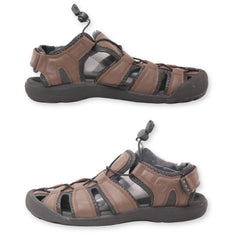 Khombu Men's Closed-Toe Sandal