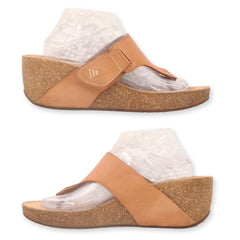 Clarks Women's T-Strap Heel Sandal