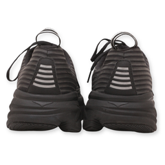HOKA ONE ONE BONDI 6