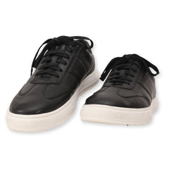 Tahari Comfortable Stylish Sneakers