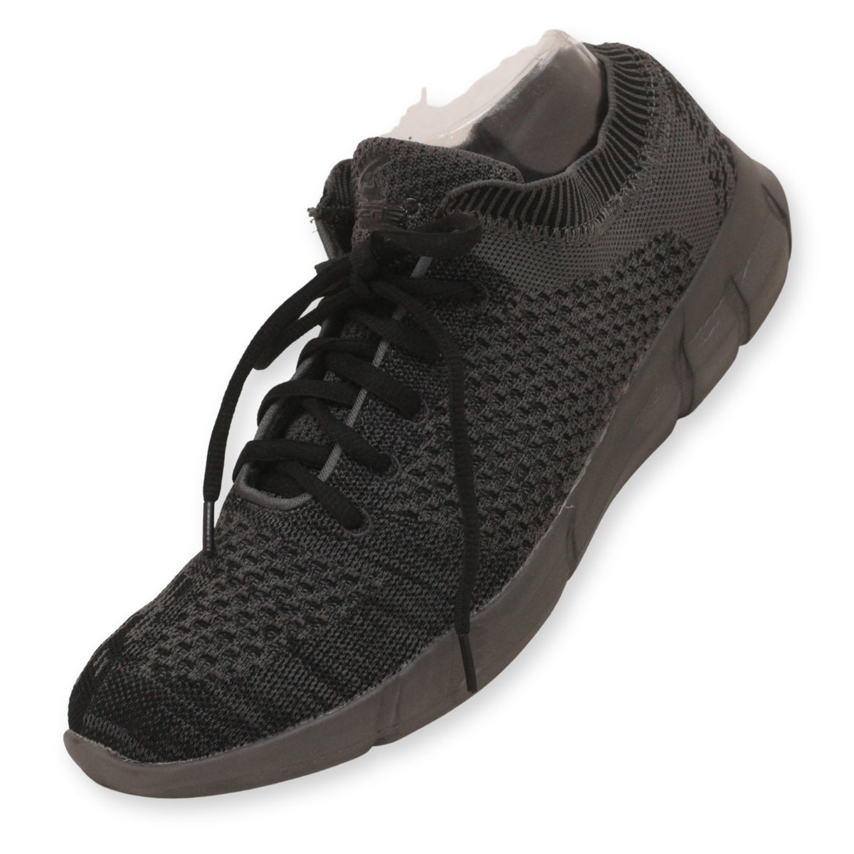 GEERS Men's Lace-Up Sneaker