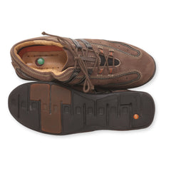 Un structured Clarks Women Shoes