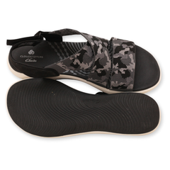 Clarks Cloudsteppers Mira Lily Sandals