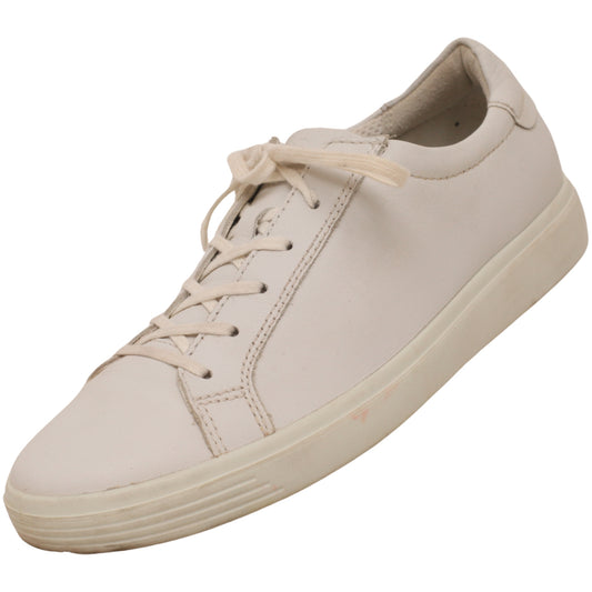 Ecco Women Lace-Up Sneaker