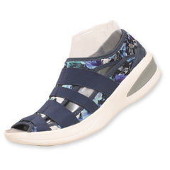 BZees Women's Sandals