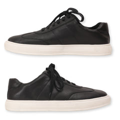 Tahari Comfortable Stylish Sneakers