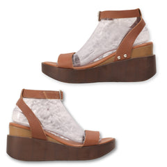 STEVE MADDEN Platform Heels