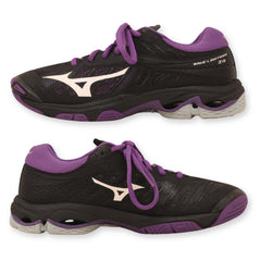 Mizuno Wave Lightning Z4