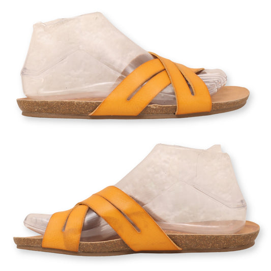 Blow Fish Women's Slide Slipper