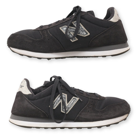 New Balance 311v1 Women's Sneakers