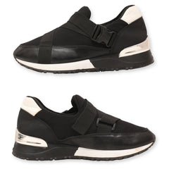 Slip-On Women's Sneaker