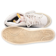 Nike Blazer Mid '77 Sneaker