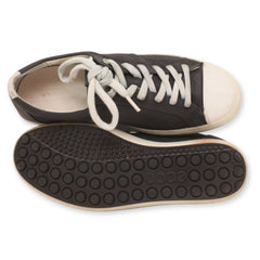 ECCO Women's Lace-Up Sneaker