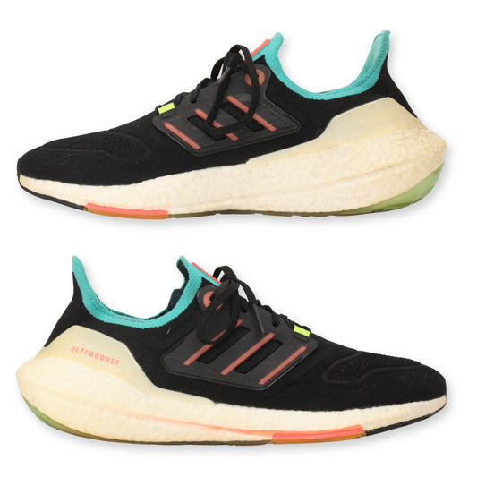 Adidas Ultraboost 22 Shoes