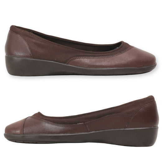 Cobbie Cuddlers Comfortable Pumps