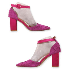 Comfortable Women's Pointed-Toe Heel