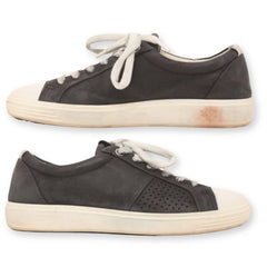ECCO Women's Lace-Up Sneaker