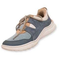 Clarks Lace-Up Women Sneaker