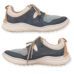 Clarks Lace-Up Women Sneaker