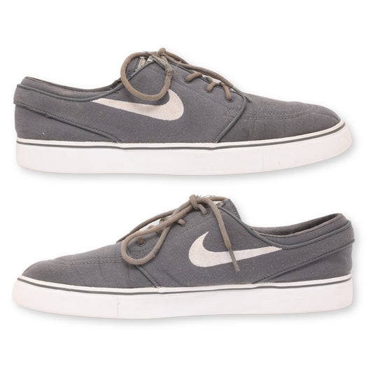Nike Men's Lace-Up Casual Shoes