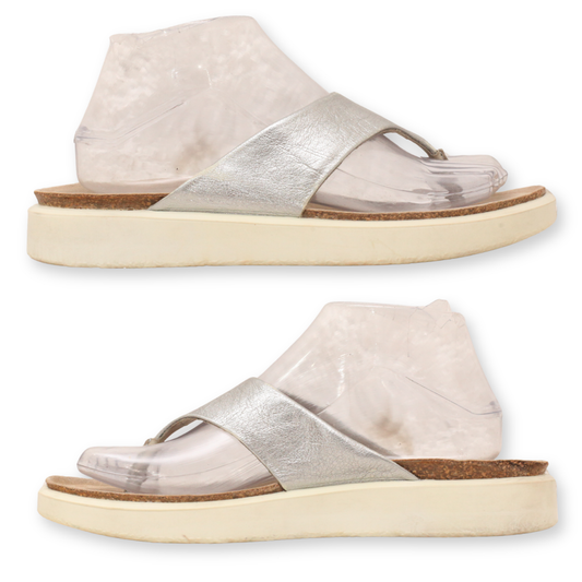 ECCO Women's Corksphere Thong Sandals
