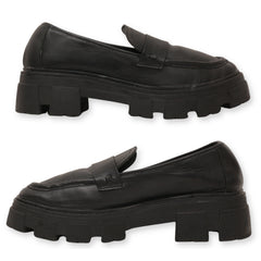 No Boundaries Slip-On Women Shoes