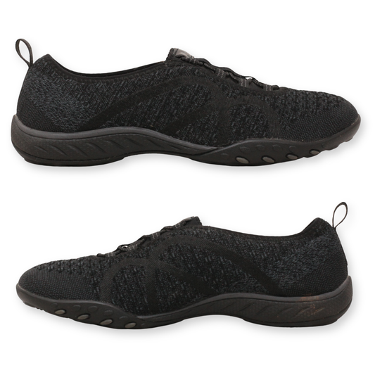 Skechers Relaxed Fit Women Shoes