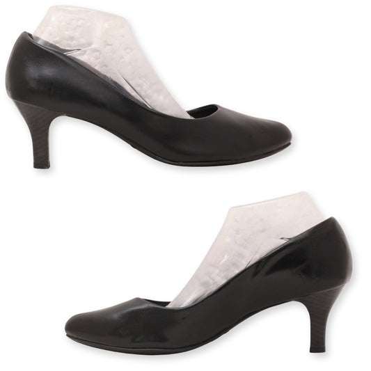 GEORGE Classic Heel Pumps