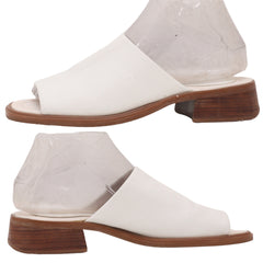 St John's Bay Womwn's Slippers