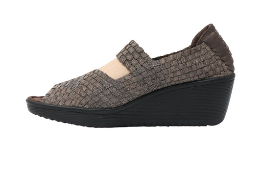 "Bare Traps" Sandal