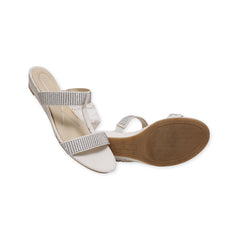 "Laura Ashley" T Straps Sandals