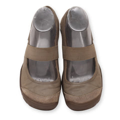 KEEN Women's Closed-Toe Shoe