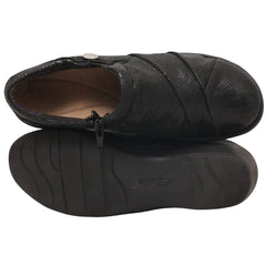 Clarks Women's Shoes