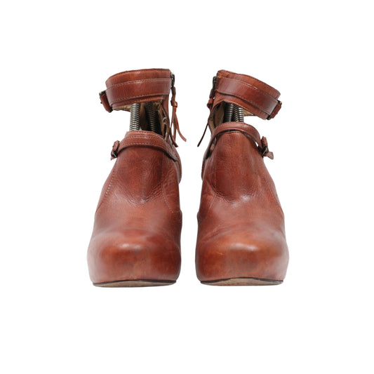 "Schuler and Sons Philadelphia" Anckle Heel Boties