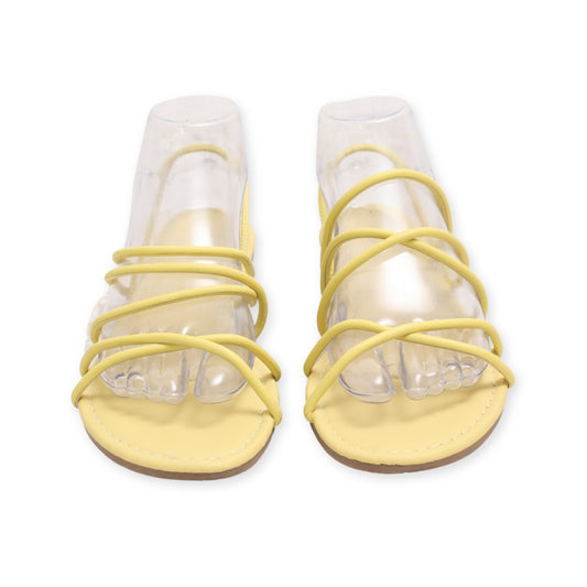 "Qurpid" Strappy flats