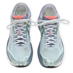 New Balance 860 v6 Athletic Running Shoe