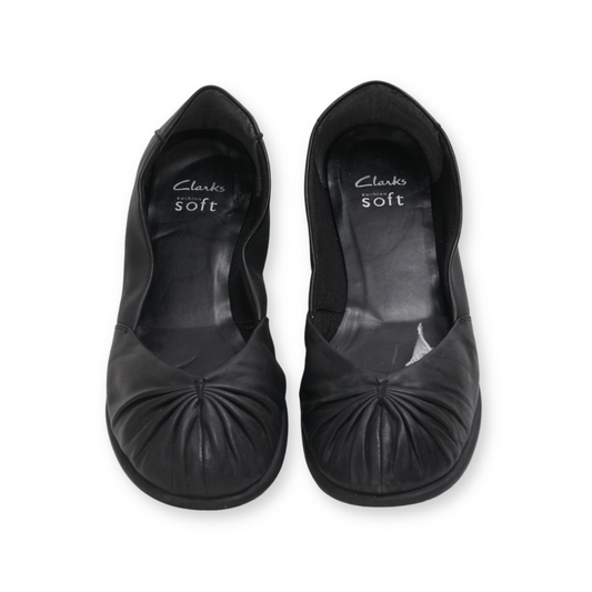 "Clarks" Pumps