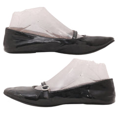 Place Women Flat Pumps