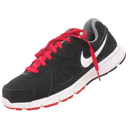 Nike Revolution 2