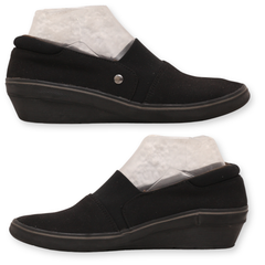Grasshoppers Slip-On Women Shoes