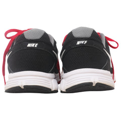 Nike Revolution 2