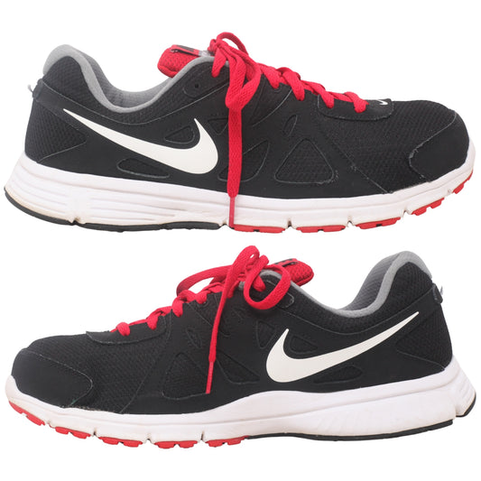 Nike Revolution 2