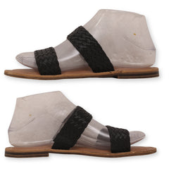 Time & Tru Women Flat Sandal