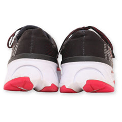 Hoka One One Cavu