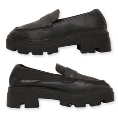 No Boundaries Slip-On Women Shoes