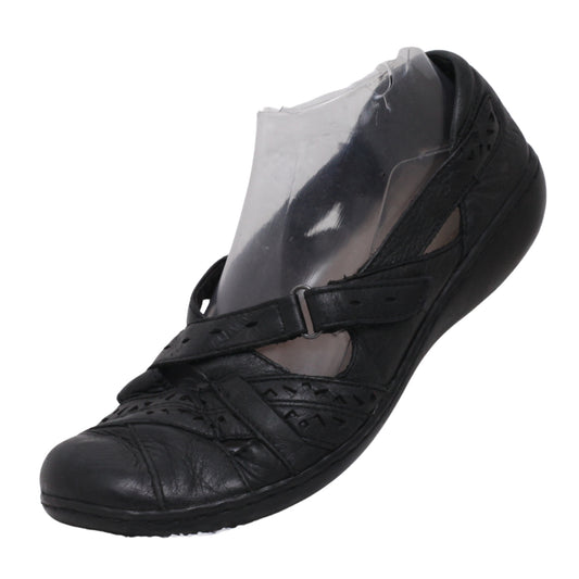 Clarks Women Shoes