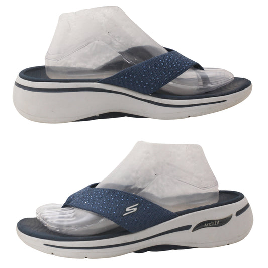 Skechers GOwalk Arch Fit