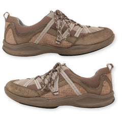 Clarks Wave Womens Sneakers