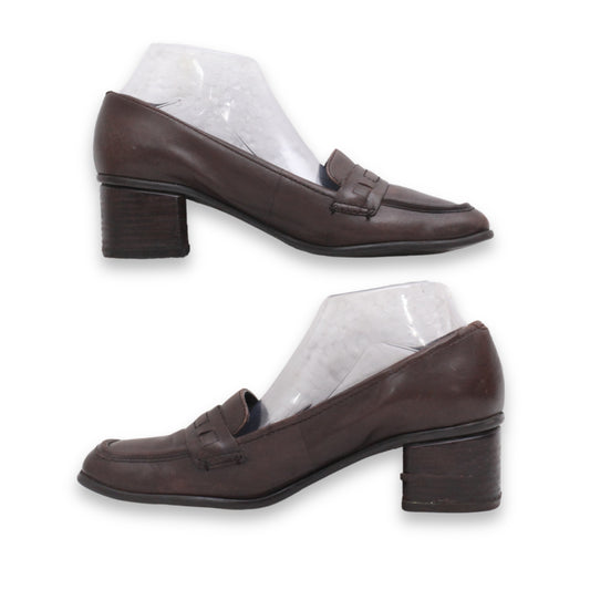 Bandolino Classic loafer Heels