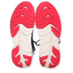 Hoka One One Cavu